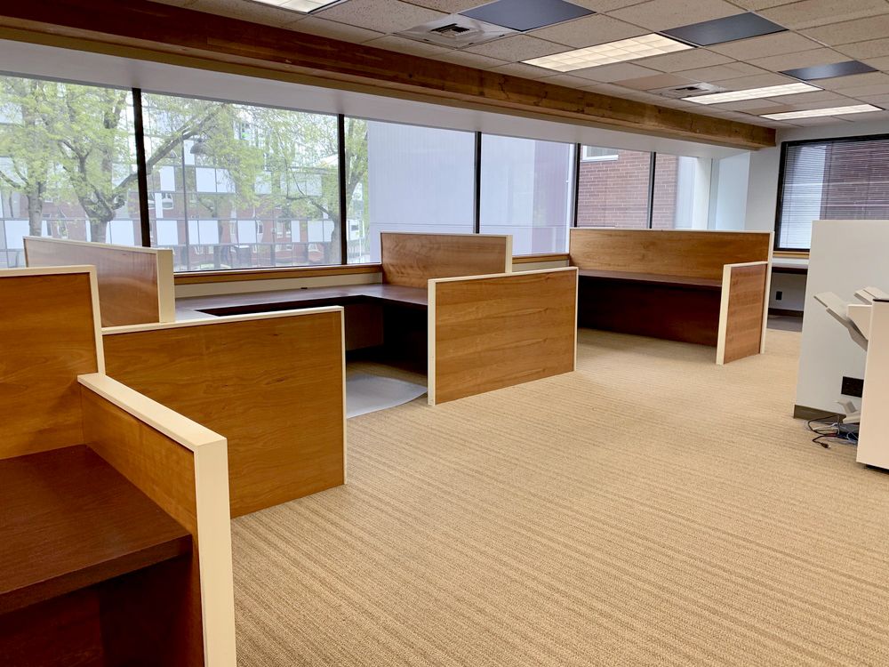 Sale/Lease Opportunity In Downtown Portland: 140 SW Arthur St, Portland, OR 97201